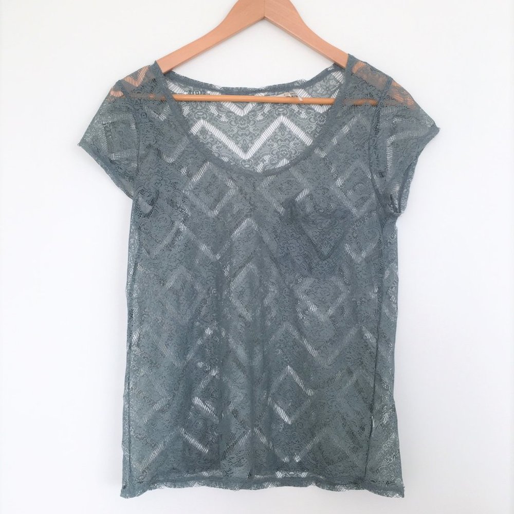 Kimchi Blue by Urban Outfitters Lace Pocket T